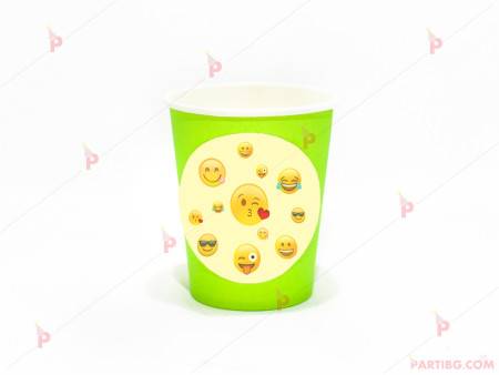 Чашки едноцветни в зелено с декор Усмивки / Emoji