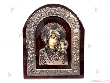 Икона Св. Богородица в кутия 3