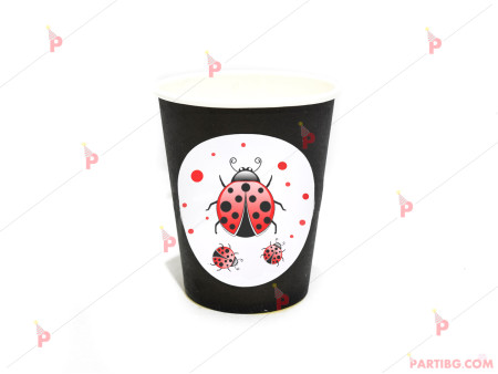 Чашки едноцветни в черно с декор Калинки