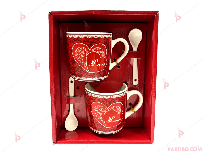 Две чаши с лъжички - декор сърца и рози в подаръчна кутия модел 2 | PARTIBG.COM