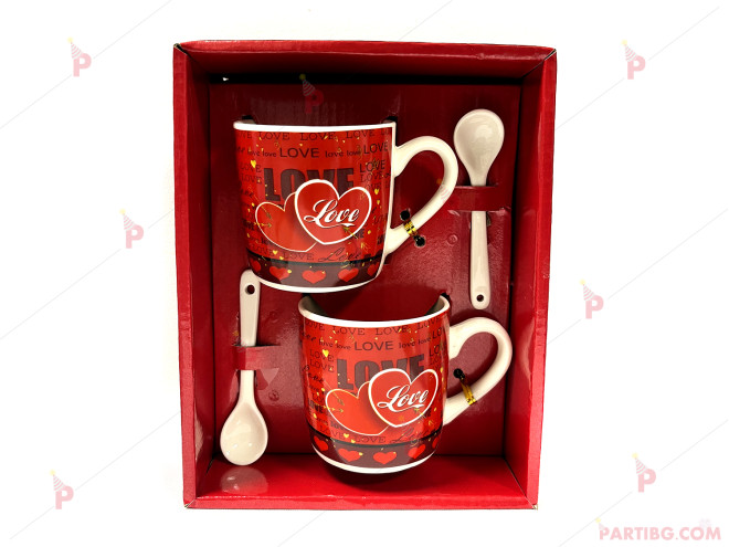Две чаши с лъжички - декор сърца и рози в подаръчна кутия | PARTIBG.COM