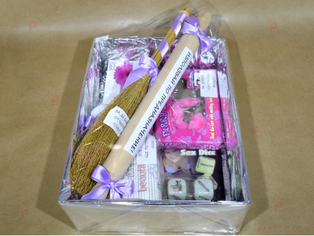 Подаръчен комплект за моминско парти в лилаво