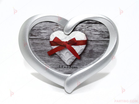 Рамка за снимка във формата на сърце в сребристо