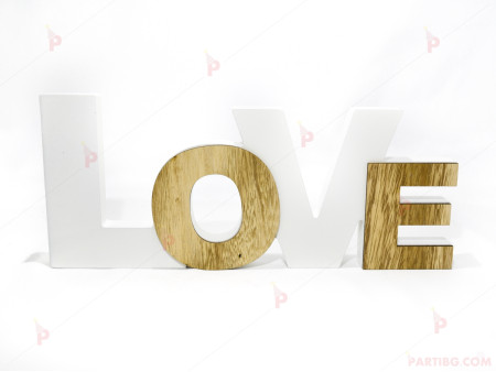 Фигура дървена надпис LOVE бяла