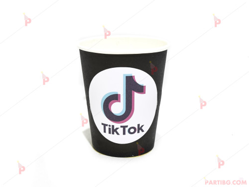 Чашки едноцветни в черно с декор ТикТок / TikTok