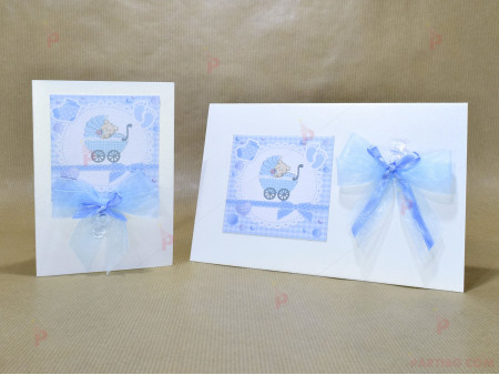 Плик за пари с картичка в бяло със син декор