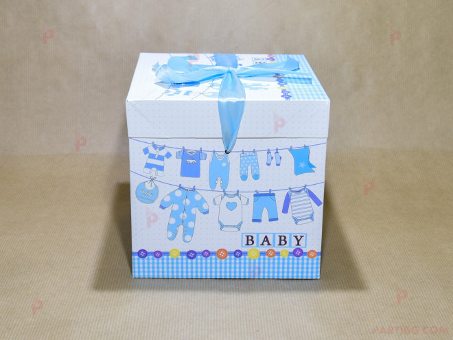 Подаръчна кутия в бяло със син декор Baby - 15см | PARTIBG.COM