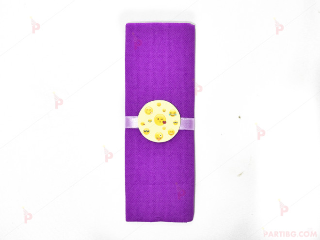 Салфетка едноцветна в лилаво и тематичен декор Усмивки / Emoji | PARTIBG.COM