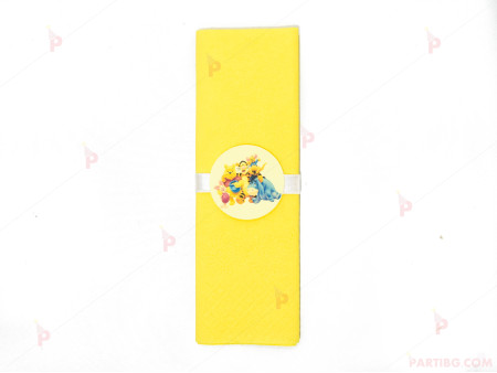 Салфетка едноцветна в жълто и тематичен декор Мечо Пух / Winnie-the-Pooh