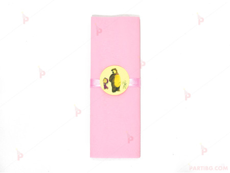 Салфетка едноцветна в розово и тематичен декор Маша и Мечока / Masha and The Bear