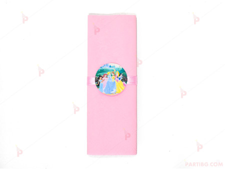 Салфетка едноцветна в розово и тематичен декор Принцеси/ Princess 2