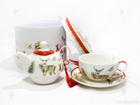 Коледни чайник с чаша за чай в луксозна подаръчна кутия - еленчета