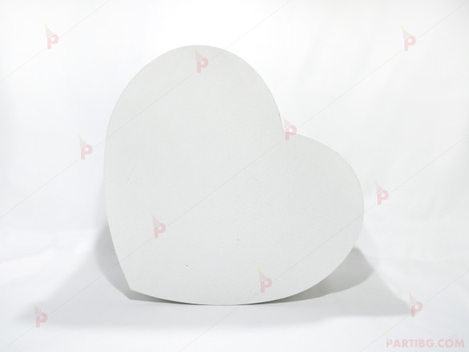 Кутия за подарък - сърце в бяло 9 | PARTIBG.COM