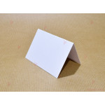 Табелка за маса с име в бяло с декор ангелчета (перлен картон 250гр) | PARTIBG.COM