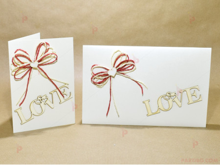 Картичка и плик с надпис "LOVE" 