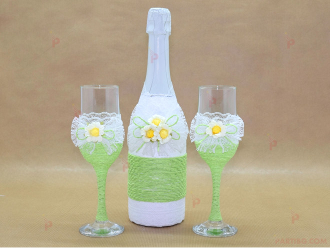 Комплект чаши с шампанско в зелено