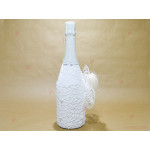 Шампанско с бяла декорация и калички | PARTIBG.COM