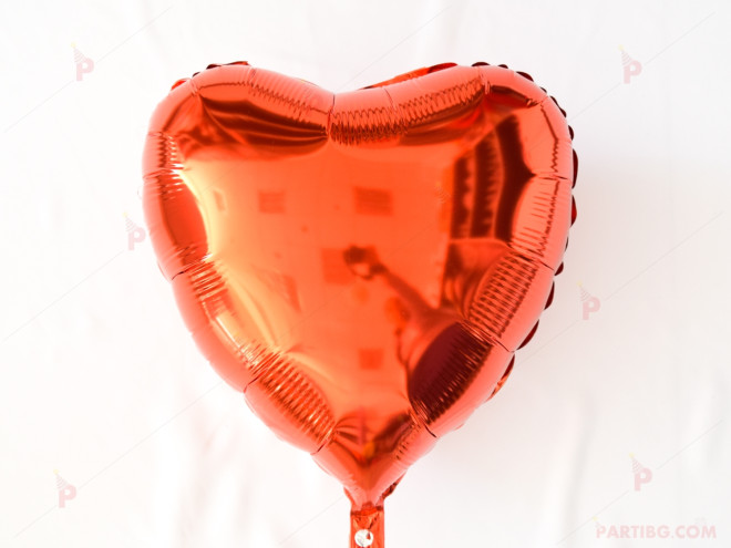 Фолиев балон във формата на сърце в червено | PARTIBG.COM